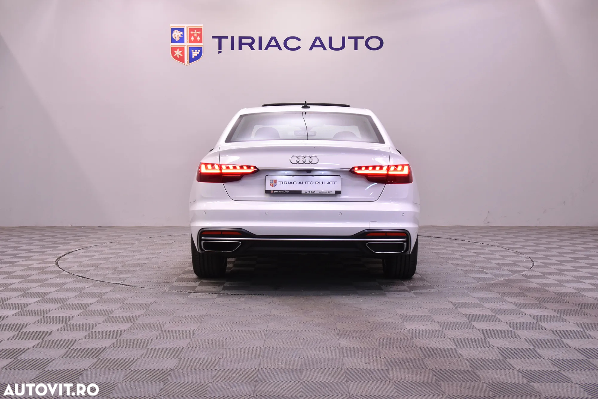 Audi A4 - 4
