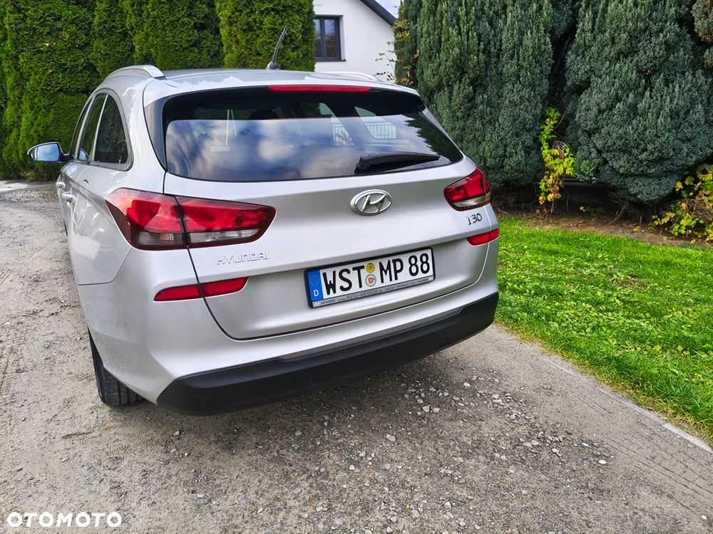 Hyundai i30 i30cw 1.4 Fifa World Cup Edition - 6
