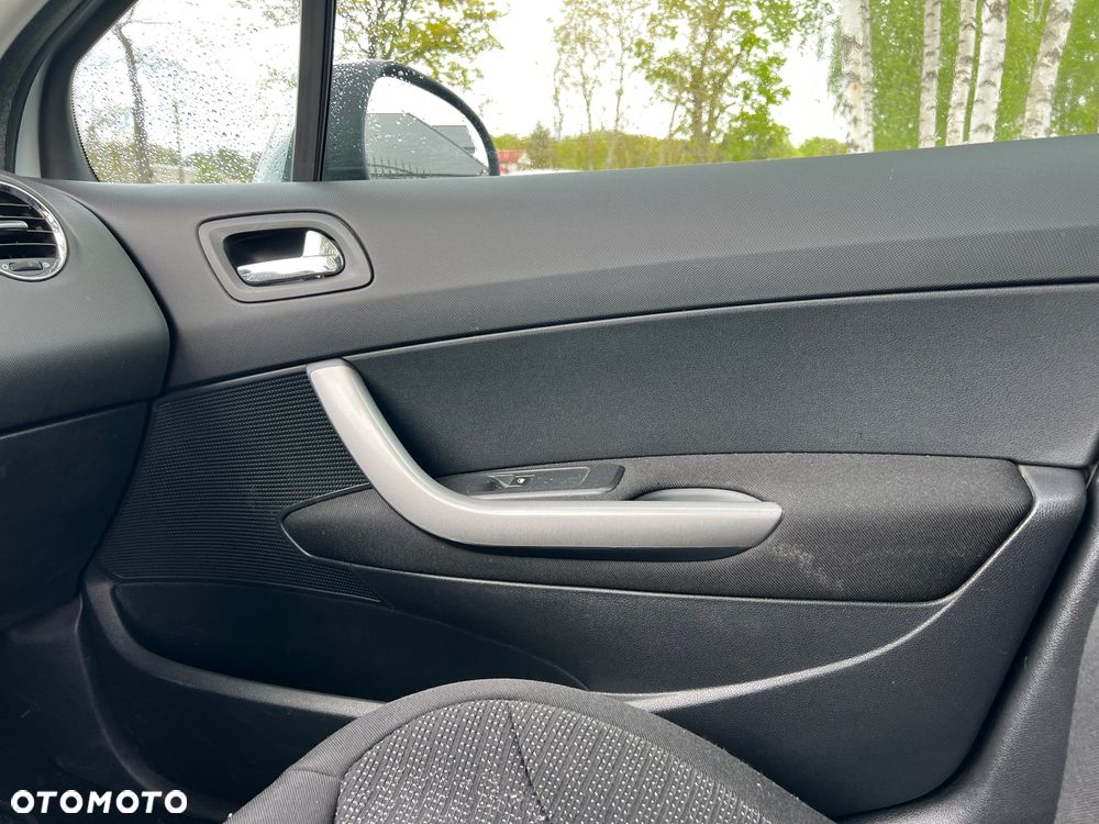 Peugeot 308 1.6 Premium - 20