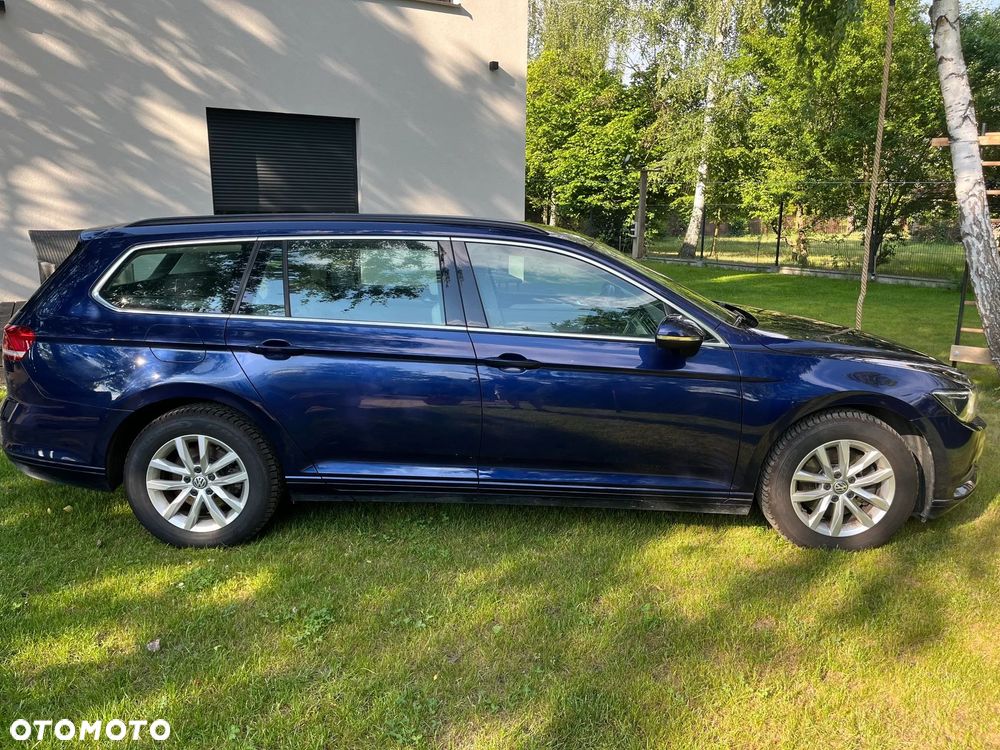 Volkswagen Passat - 5