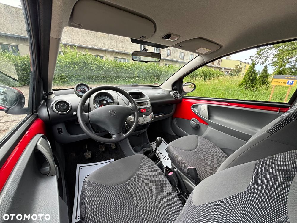 Peugeot 107 70 Street Racing - 23