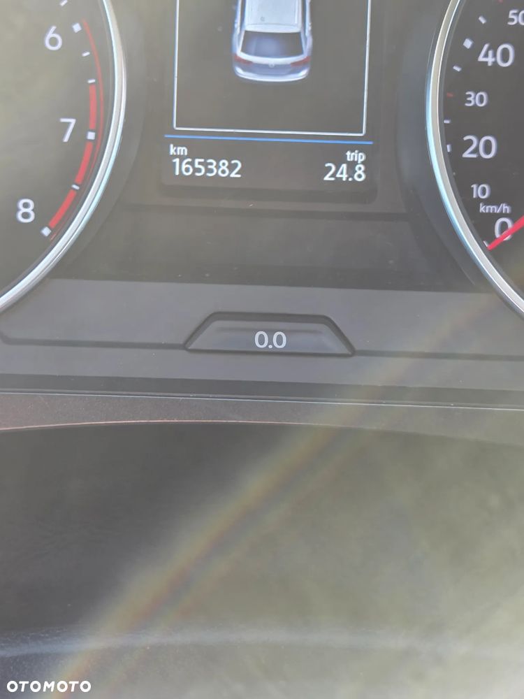 Volkswagen Tiguan - 14