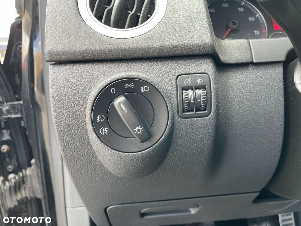 Volkswagen Golf Plus 1.4 TSI CrossGolf - 18