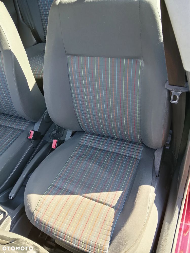 Volkswagen Polo - 7