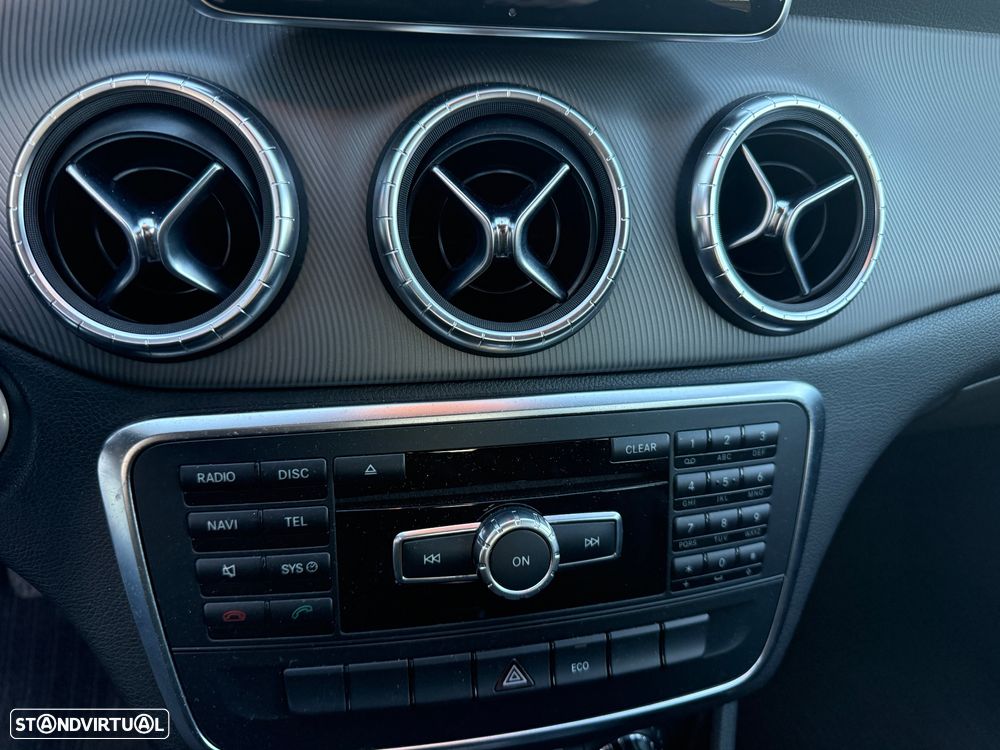 Mercedes-Benz CLA 200 CDI Urban - 15