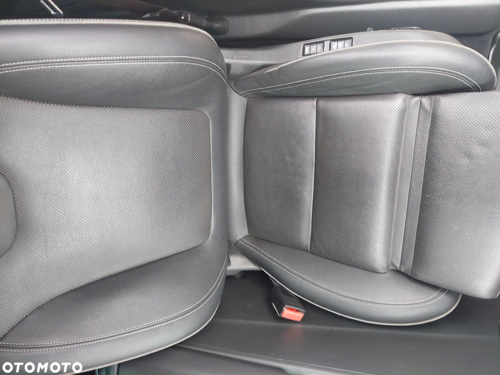 Opel Insignia CT 2.0 CDTI 4x4 Exclusive S&S - 21