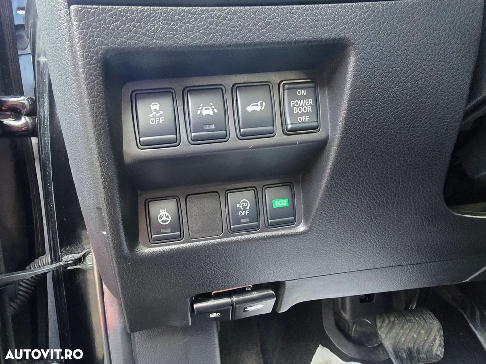 Nissan X-Trail 1.6 dCi Xtronic N-Connecta - 11