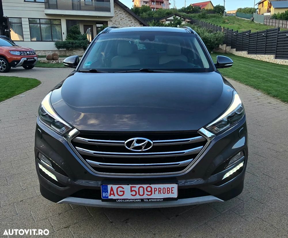 Hyundai Tucson 2.0 CRDI 4WD 6AT Luxury Pack+ - 17