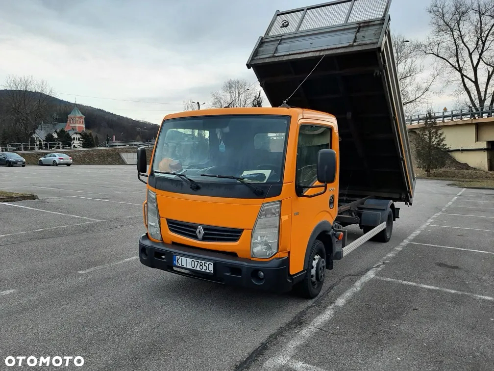Renault MAXITY - 5