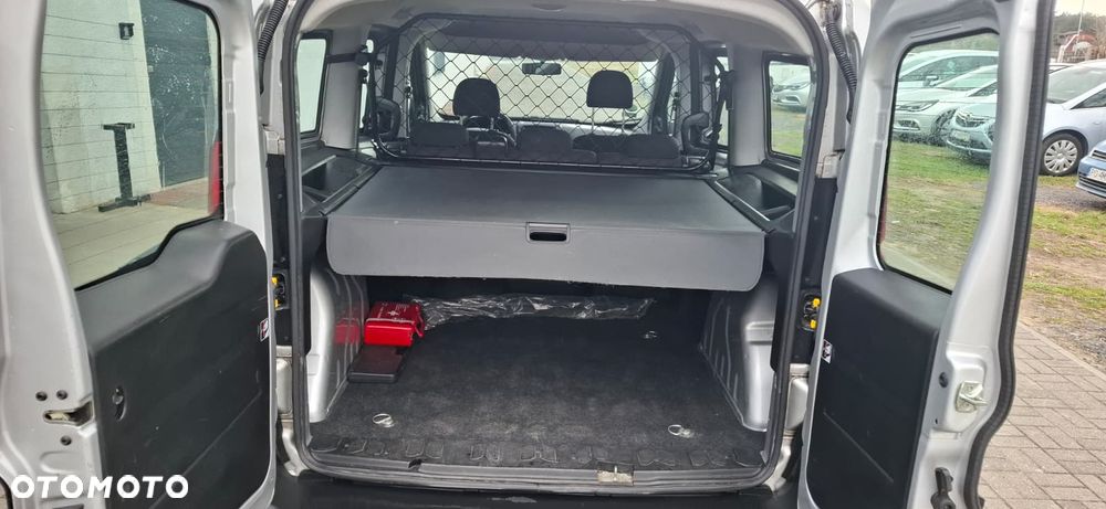 Opel Combo 1.6 CDTI EcoFLEX Enjoy Eu6 - 12