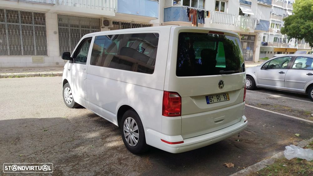 VW Caravelle 2.0 TDi Confortline 9L - 6