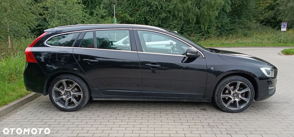 Volvo V60 D4 Drive-E Ocean Race - 2