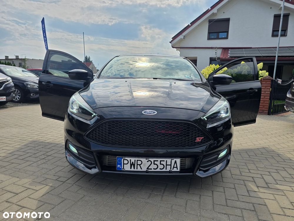 Ford Focus - 22