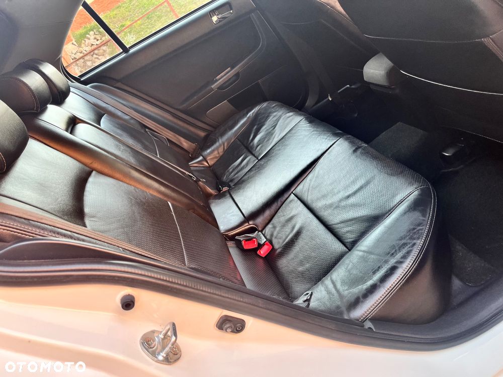 Mitsubishi Lancer 1.8 Intense - 10