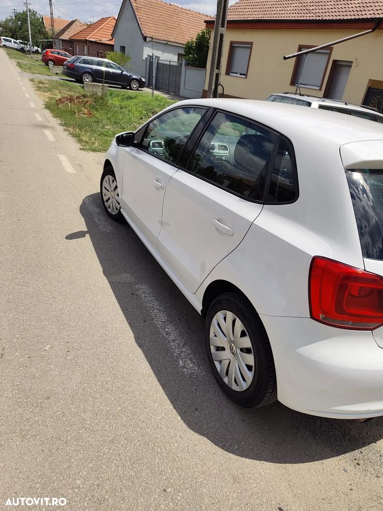 VOLKSWAGEN Polo 2013 — imagine 4