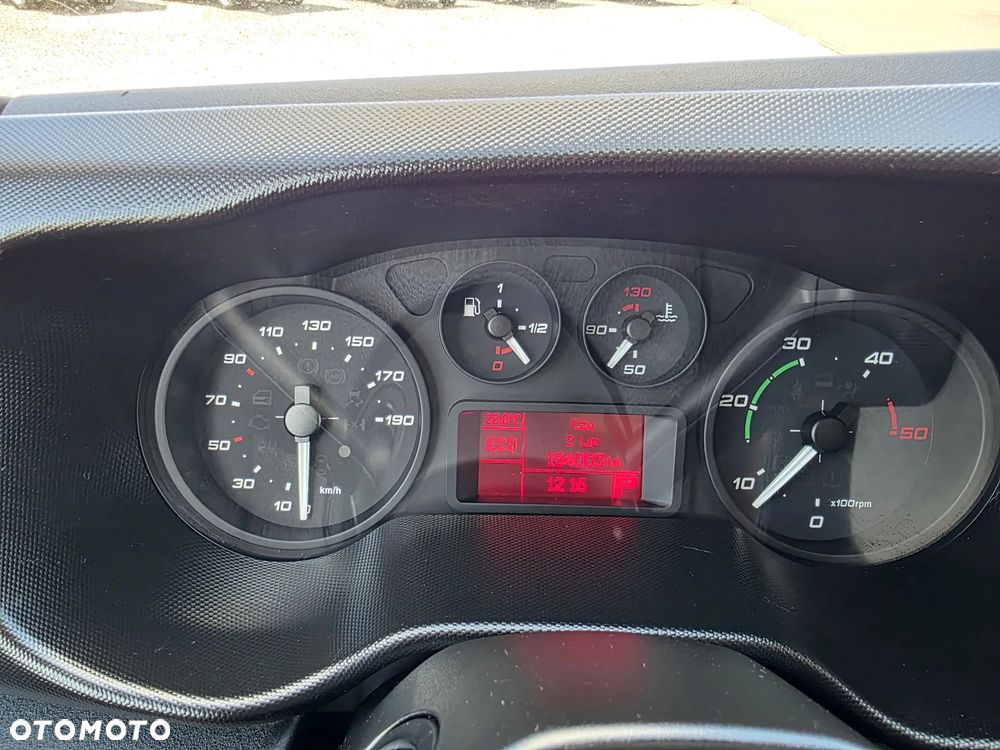 Iveco IVECO 35-17 3.0 HPI 170 KONNY MAX 8 BIEGOWY HIMATIC KLIMA WEBASTO 194 T/KM PRZEBIEGU GWARANCJA - 34