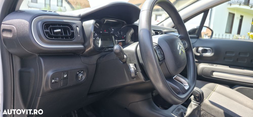 Citroën C3 1.2 PureTech S&S BVM5 Shine - 28