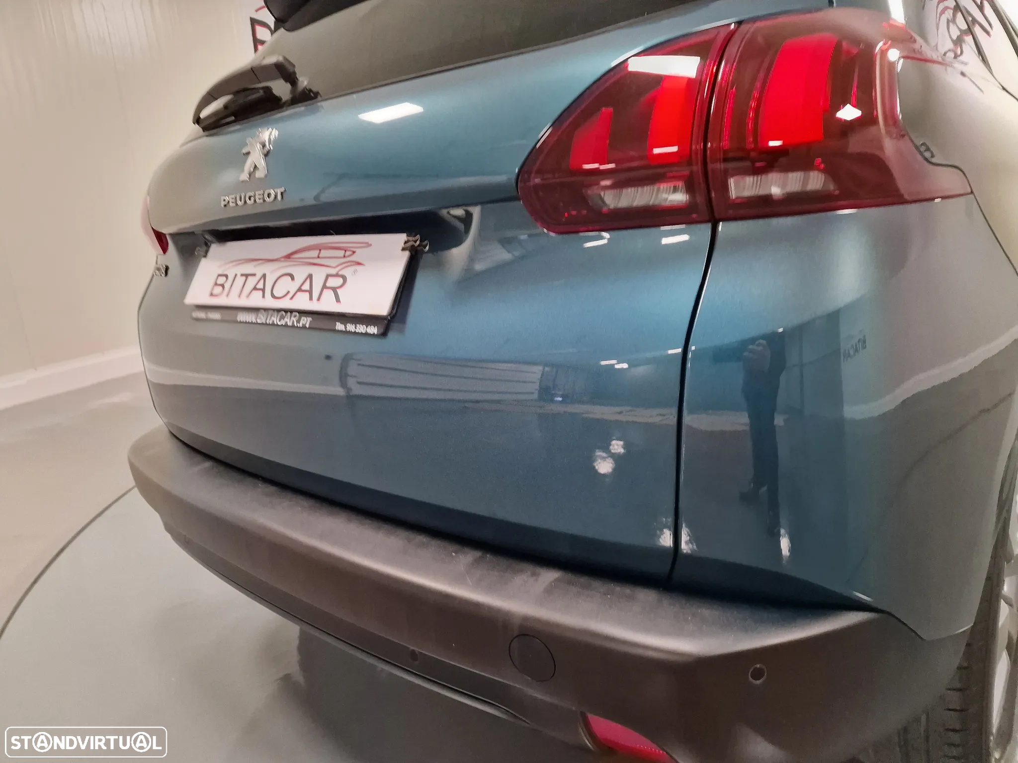 Peugeot 2008 1.2 PureTech Style - 22