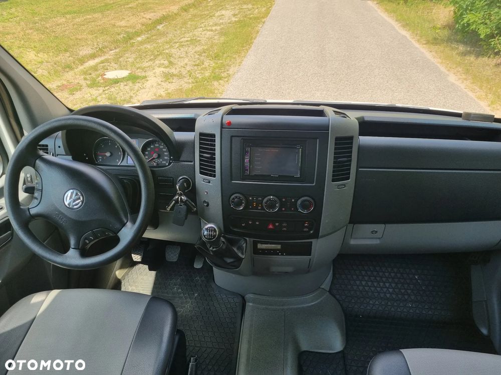 Volkswagen Crafter - 19