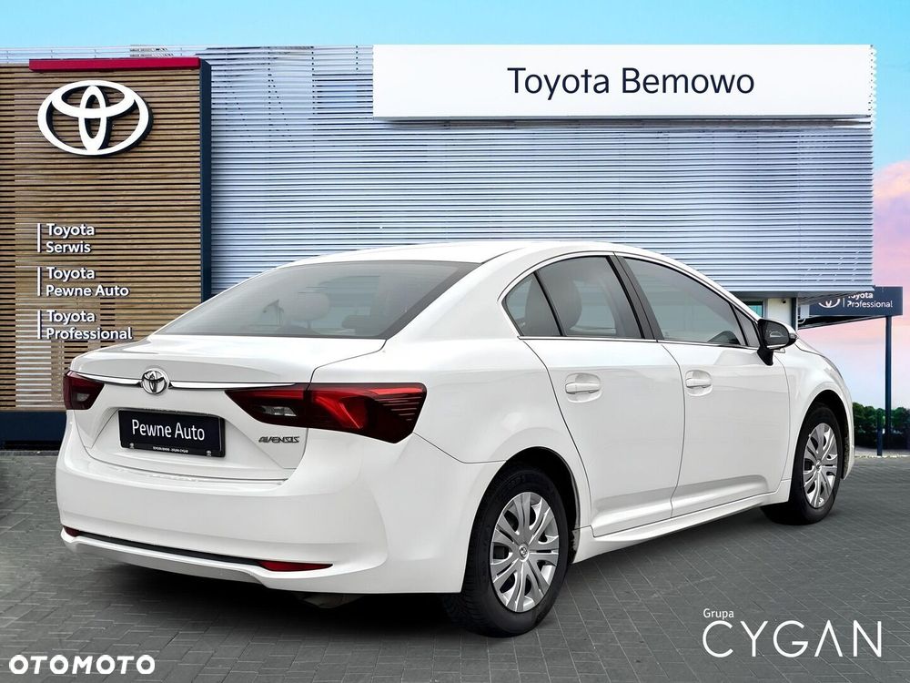 Toyota Avensis 1.8 Active - 10