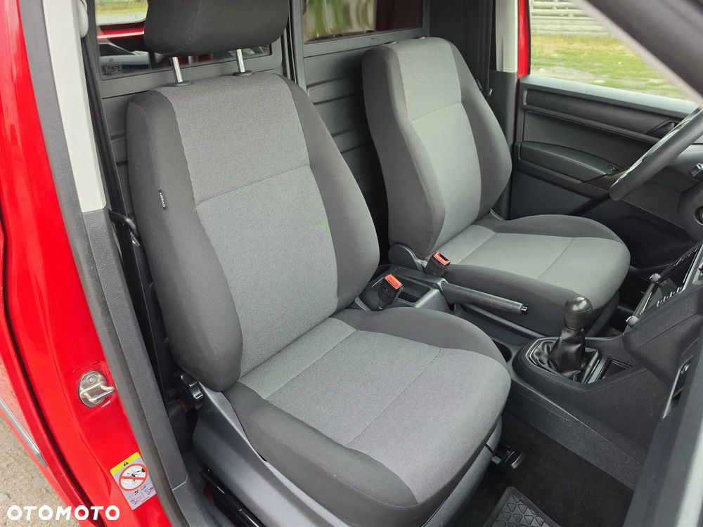 Volkswagen Caddy - 10