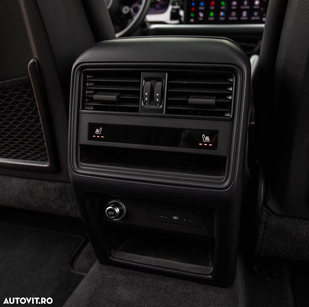 Porsche Cayenne Coupe - 23