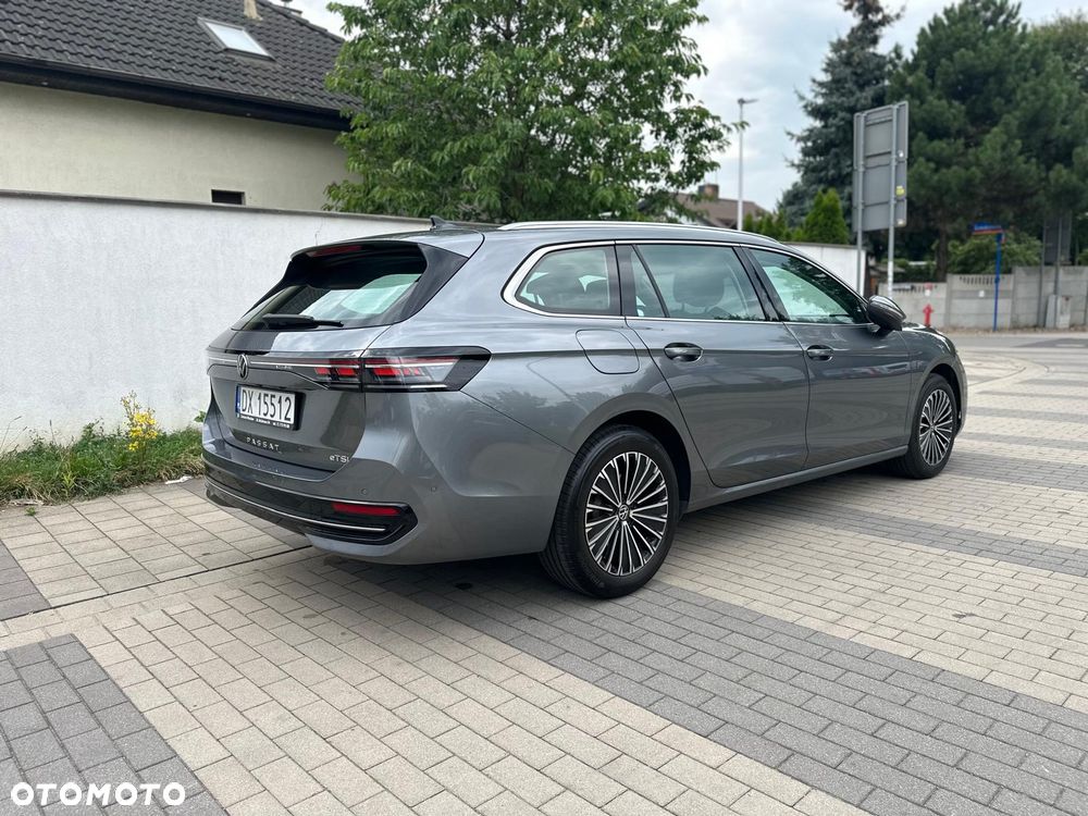 Volkswagen Passat - 3