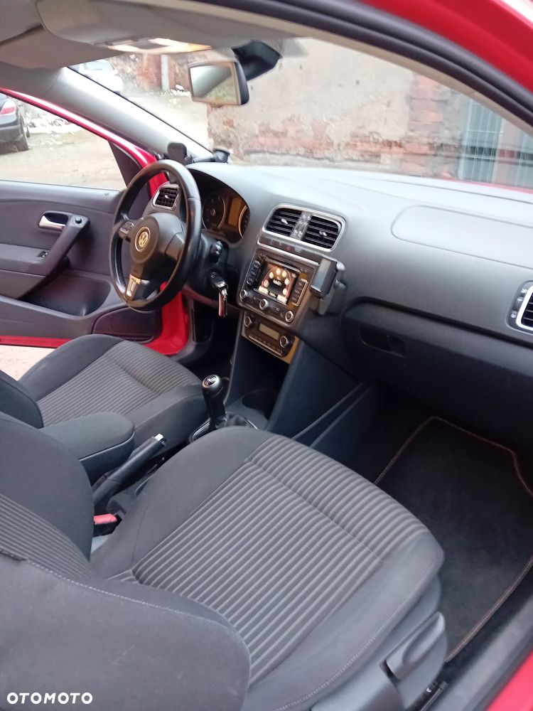 Volkswagen Polo 1.6 TDI DPF Highline - 15