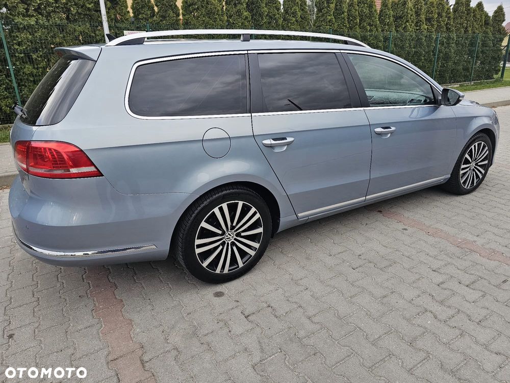 Volkswagen Passat 2.0 TDI Comfortline DSG - 2
