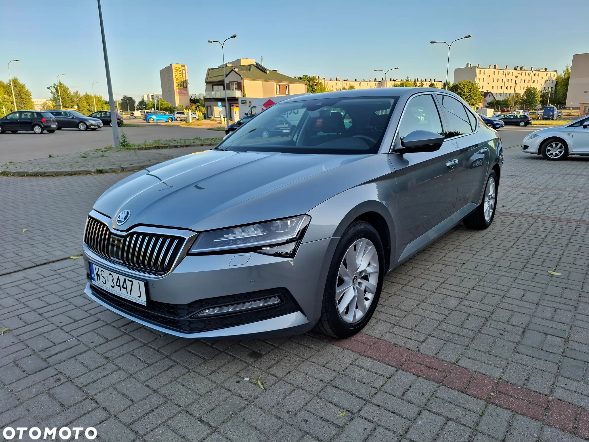 Skoda Superb 2.0 TSI Ambition DSG - 17