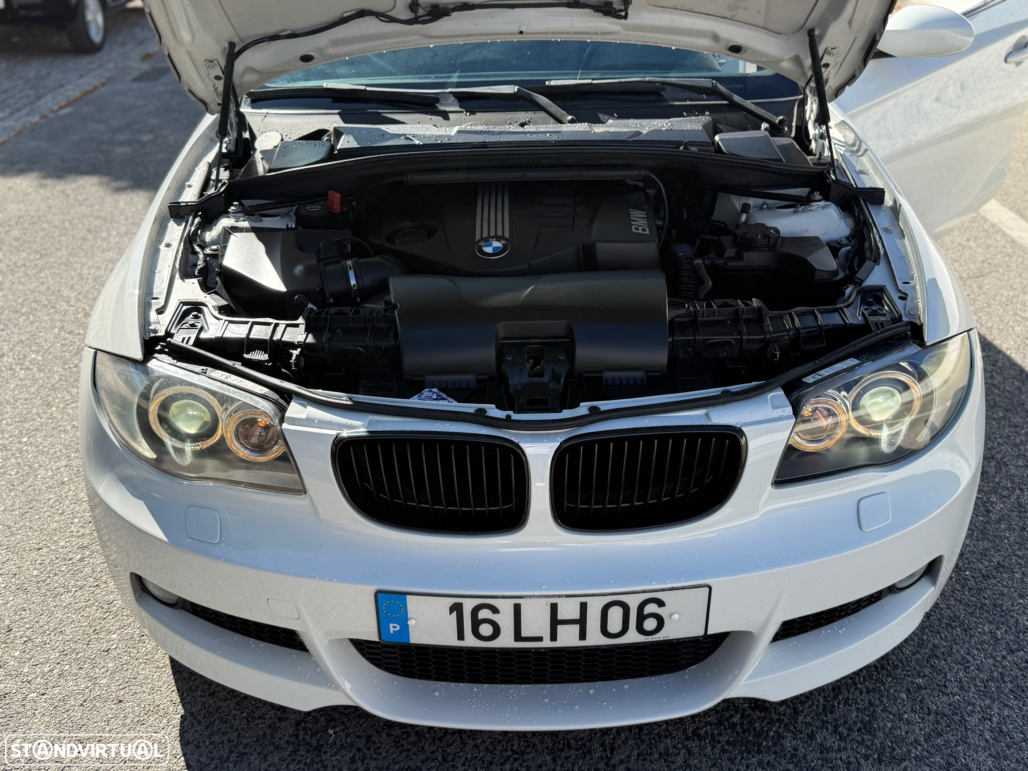 BMW 120 d Coupe Limited Edition Lifestyle c/ M Sport Pack - 29