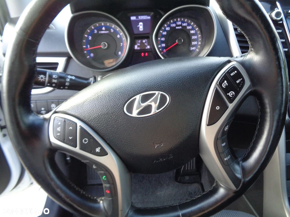 Hyundai i30 - 11