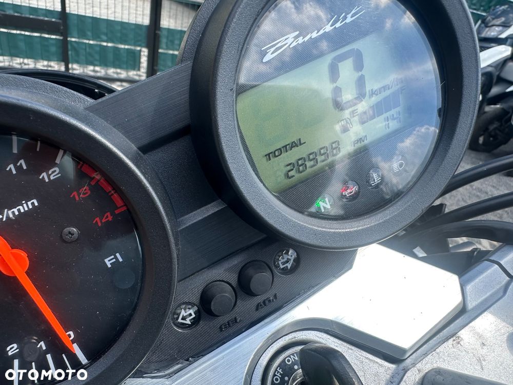 Suzuki Bandit - 13