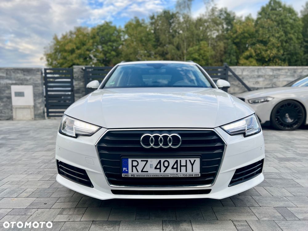 Audi A4 Avant 2.0 TFSI ultra S tronic - 10