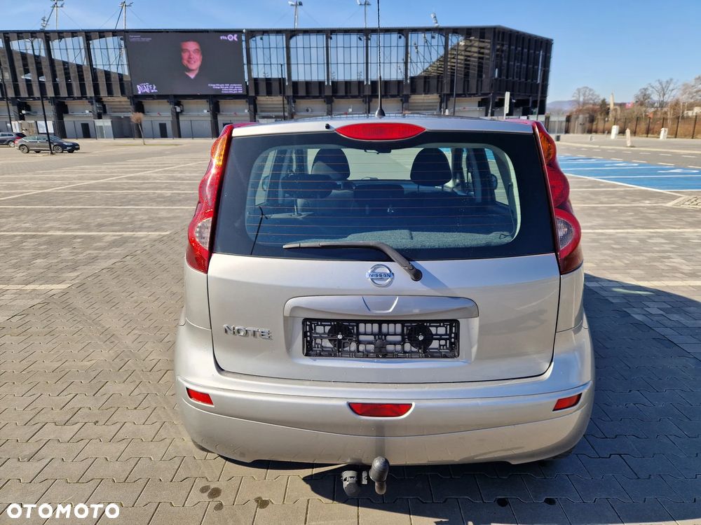 Nissan Note - 8