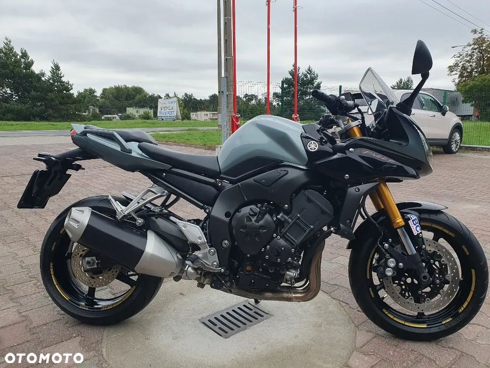 Yamaha FZ - 26
