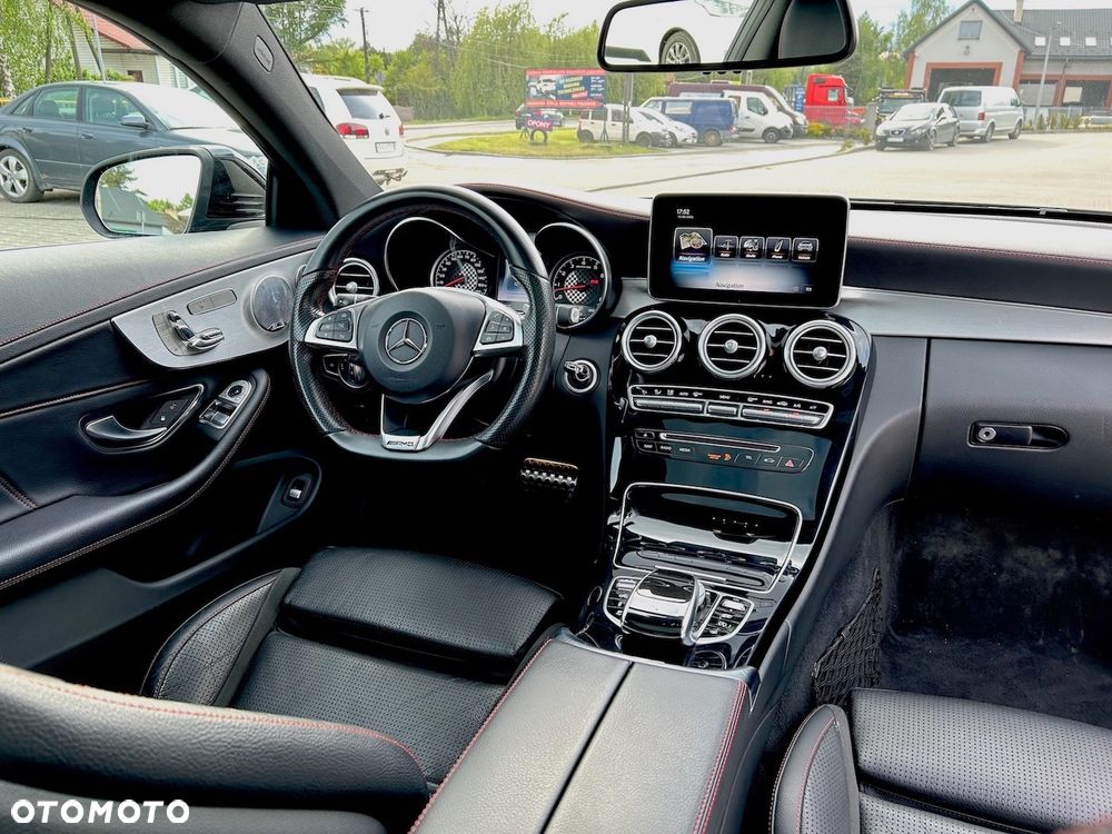 Mercedes-Benz Klasa C AMG 43 4Matic 9G-TRONIC - 18