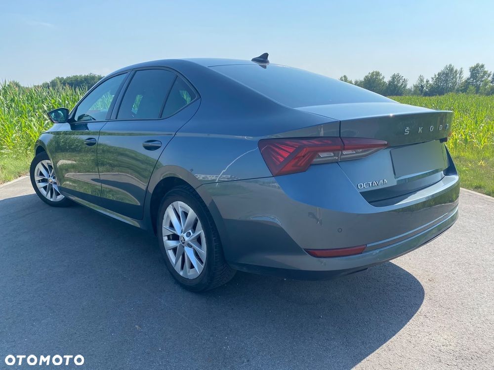 Skoda Octavia 1.5 TSI ACT Ambition - 6