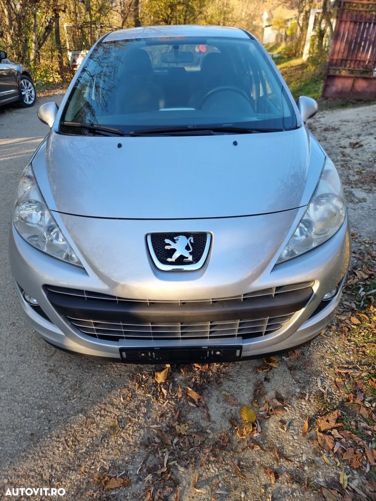 Peugeot 207 90 HDi FAP (Blue Lion) Premium - 22