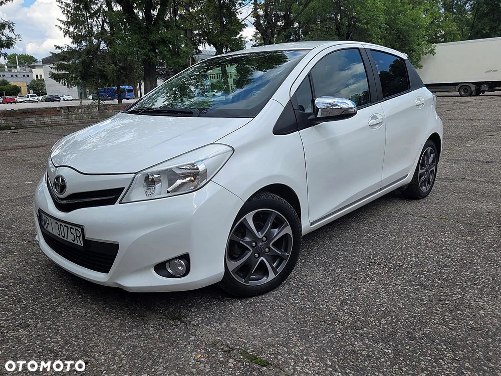 Toyota Yaris 1.33 VVT-i Executive - 2