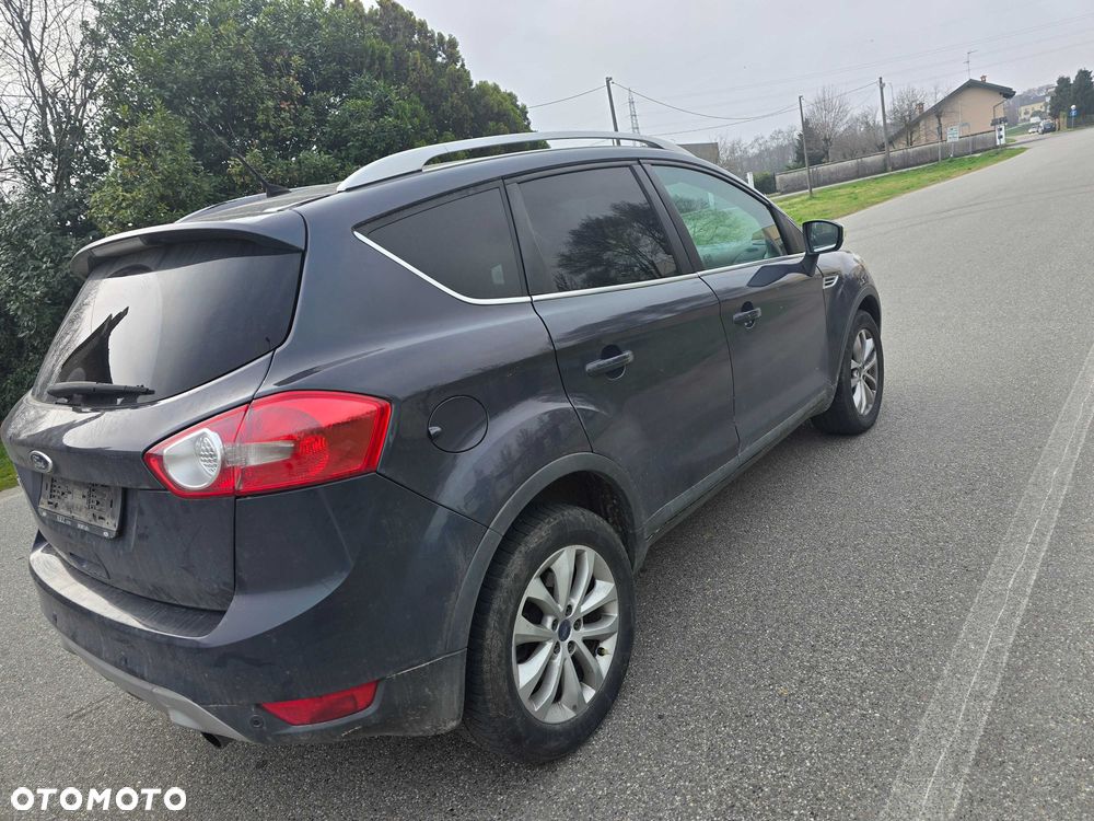 Ford Kuga - 3