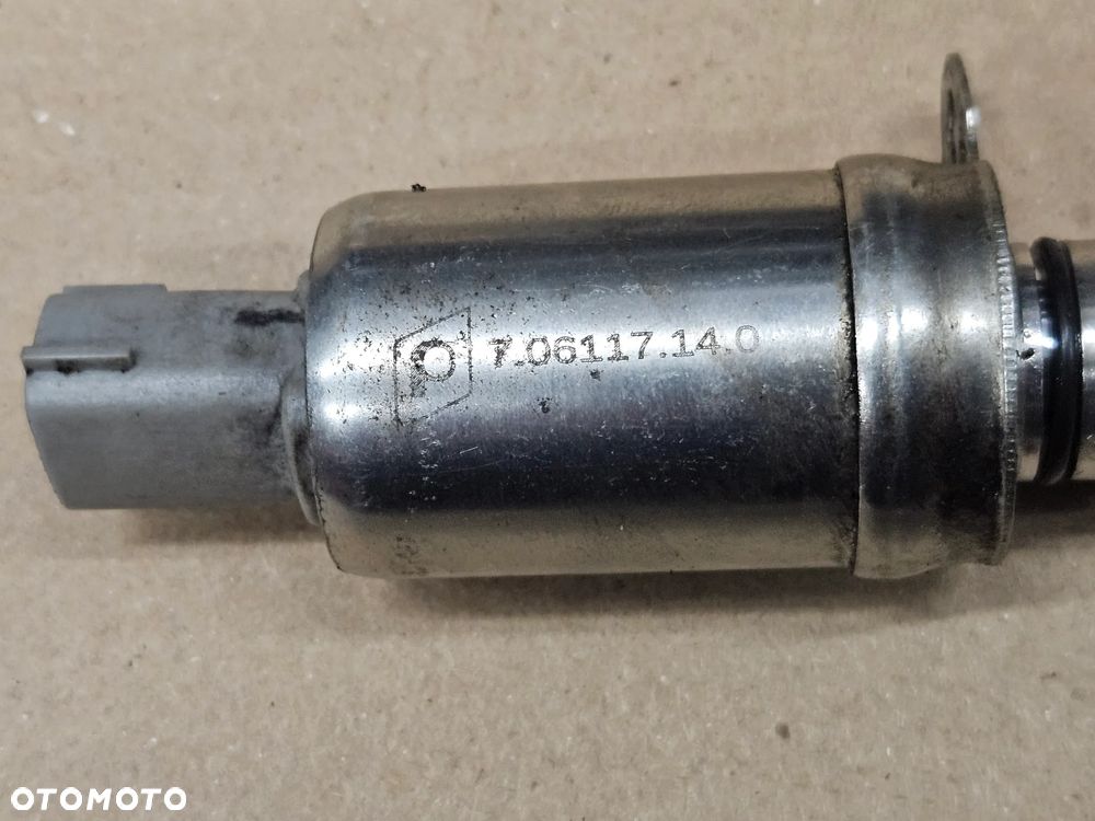 Nissan Note E11 1.4 16V  zawór zmiennych faz rozrządu   CR14 - 3