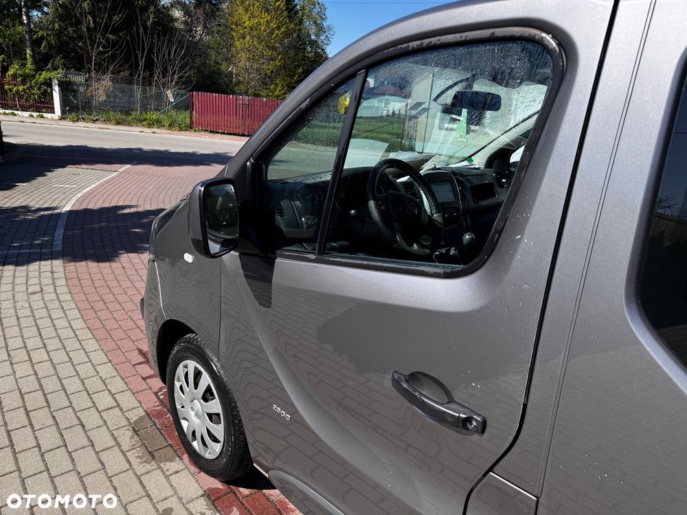 Opel Vivaro - 5