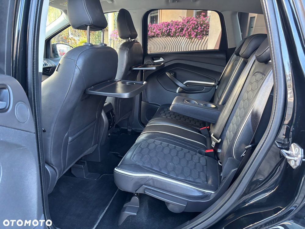 Ford Kuga 2.0 TDCi 2x4 Vignale - 32