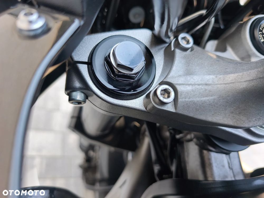 Kawasaki Versys 650 - 14