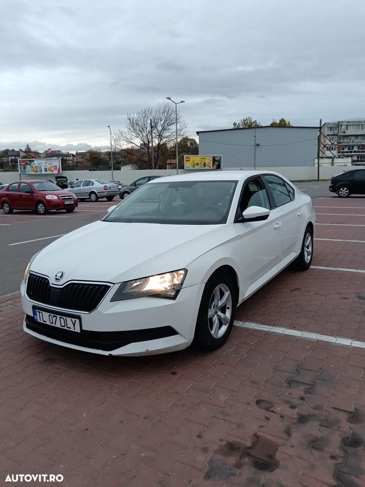 Skoda Superb 1.6 TDI Ambition - 1