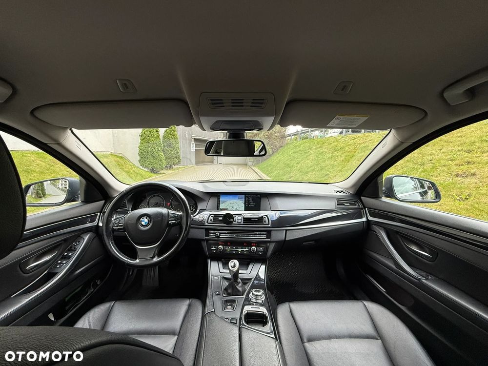 BMW Seria 5 520d - 7