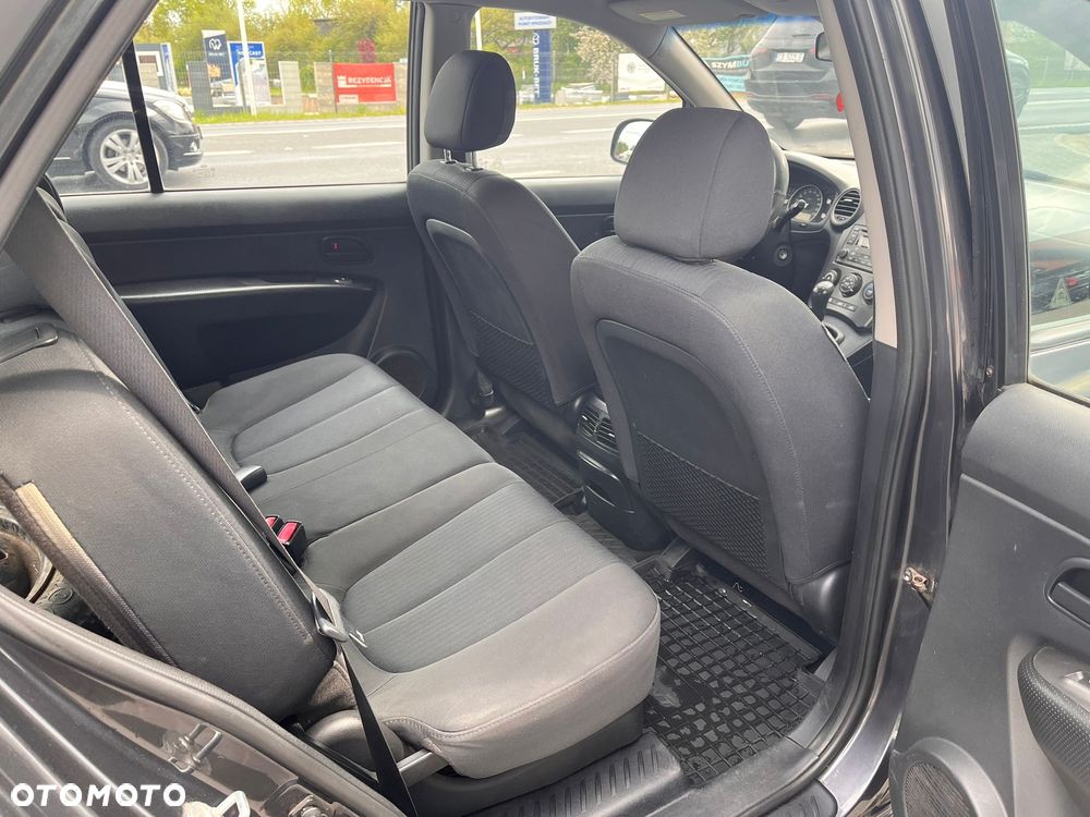 Kia Carens 2.0 CVVT LX - 5