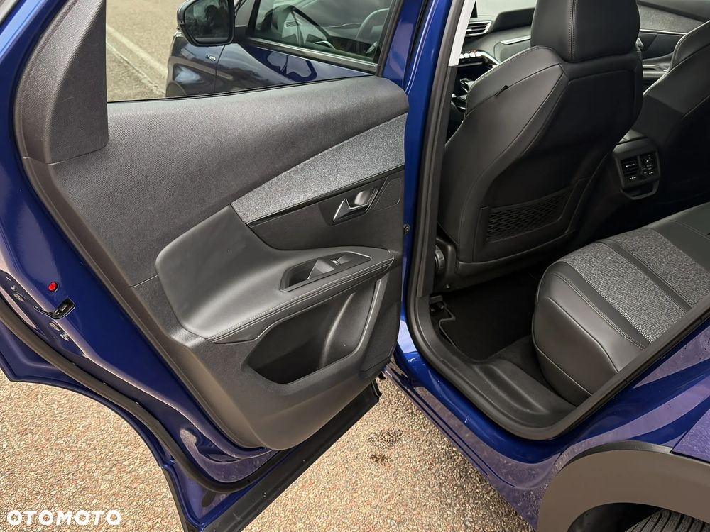 Peugeot 3008 1.6 PureTech HYbrid Allure S&S EAT8 - 38