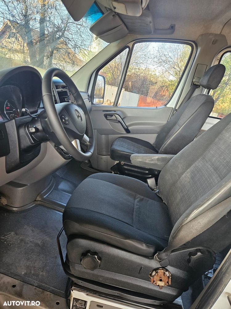 Mercedes-Benz Sprinter - 7